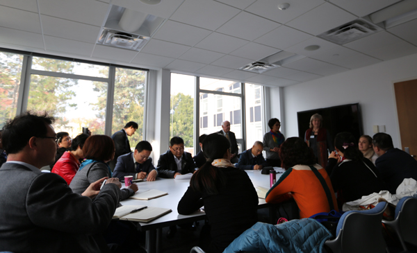 在史密斯女子学院学习交流